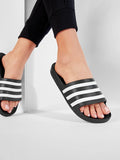 Chanclas Adidas Adilette Aqua Negro | EVA Cloudfoam - Puber Sports
