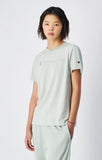 Camiseta Mujer Champion Logo Grande Bordado Monotóno Verde Claro – Estilo Urbano y Deportivo - Puber Sports
